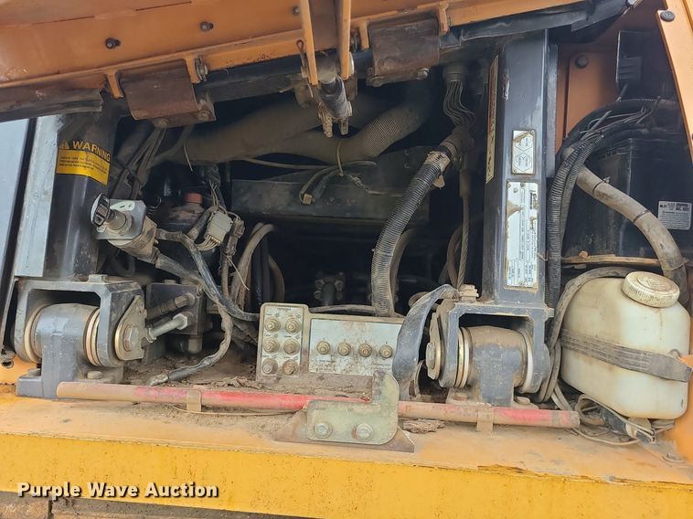 image for item LE9066 2003 Case 1850K  dozer