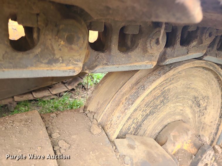 image for item LE9066 2003 Case 1850K  dozer