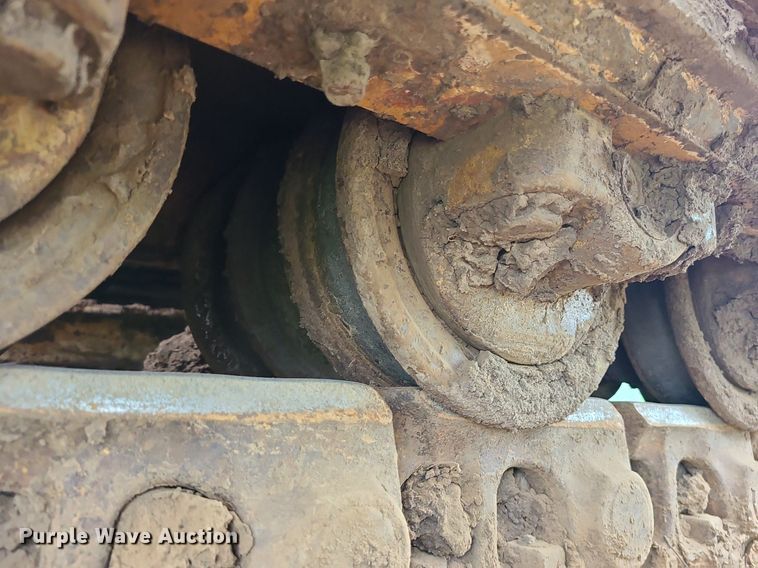 image for item LE9066 2003 Case 1850K  dozer