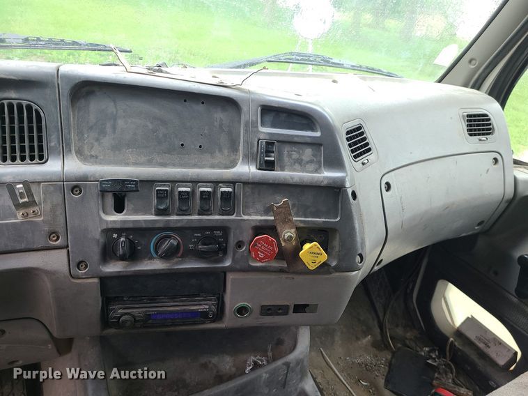 image for item LE9067 1999 Sterling A-Line  dump truck