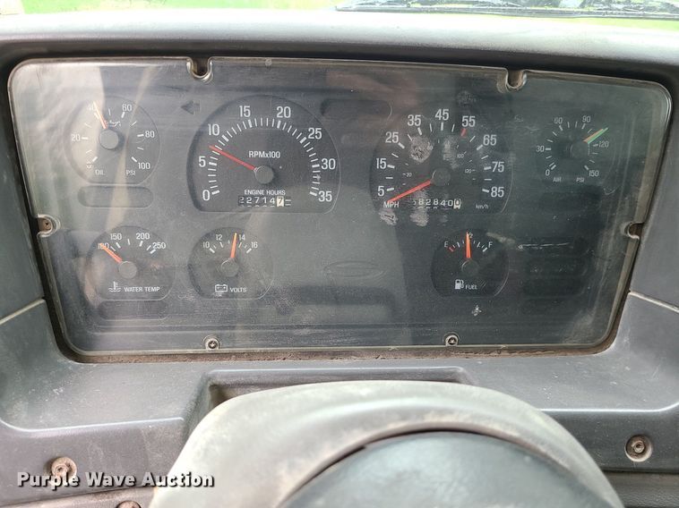 image for item LE9067 1999 Sterling A-Line  dump truck