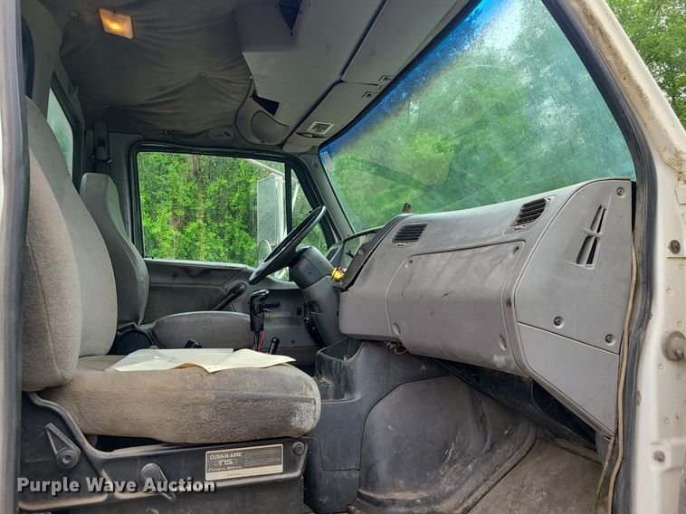 image for item LE9067 1999 Sterling A-Line  dump truck