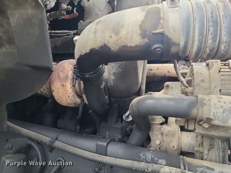 image for item LE9067 1999 Sterling A-Line  dump truck