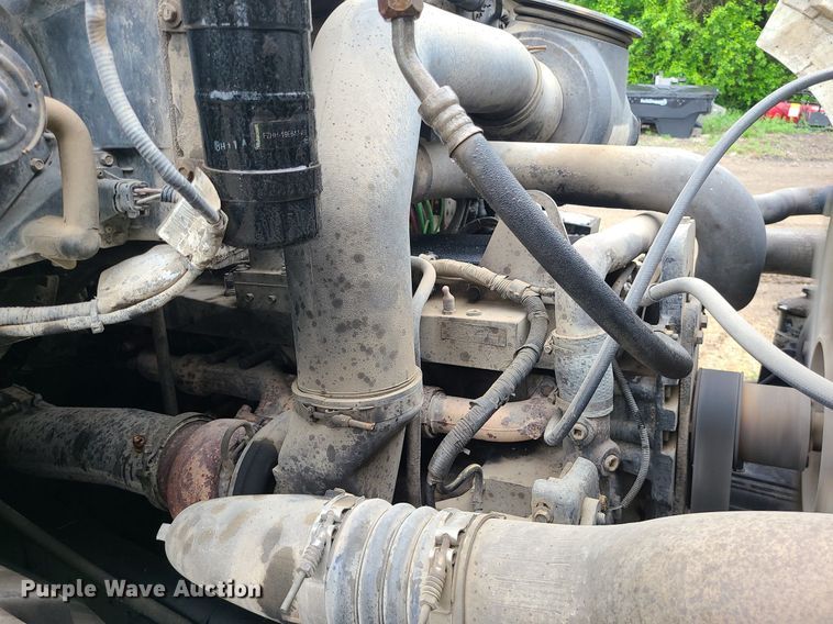 image for item LE9067 1999 Sterling A-Line  dump truck