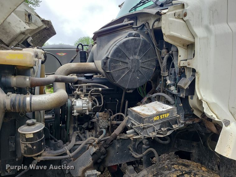 image for item LE9067 1999 Sterling A-Line  dump truck