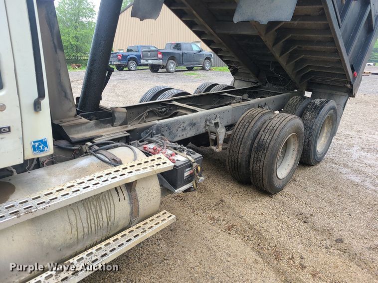 image for item LE9067 1999 Sterling A-Line  dump truck