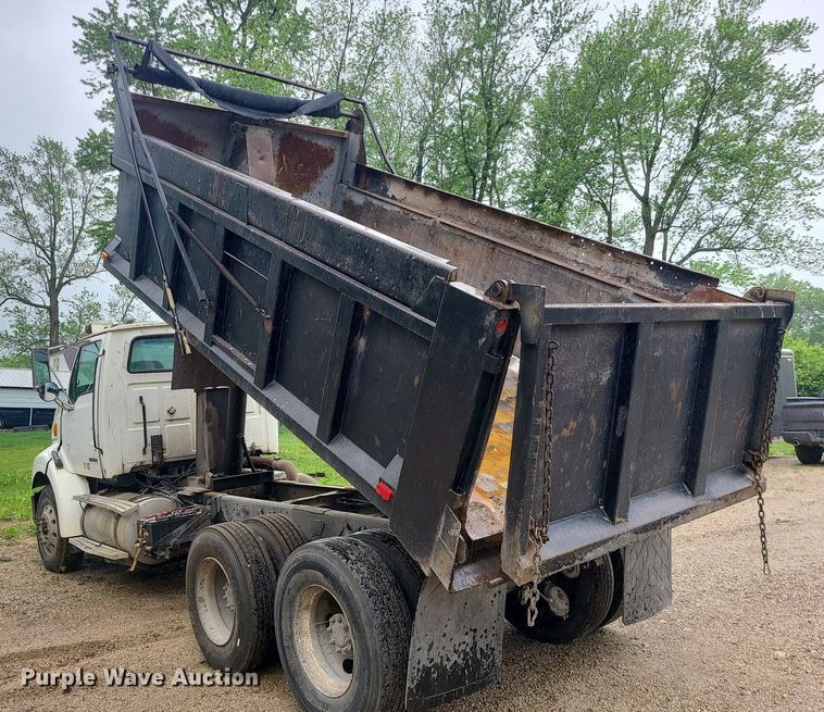 image for item LE9067 1999 Sterling A-Line  dump truck