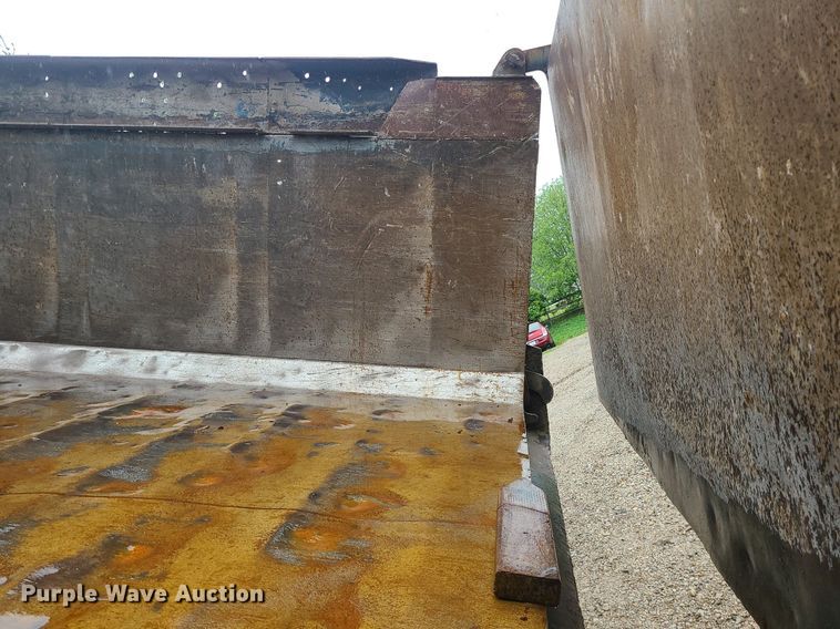 image for item LE9067 1999 Sterling A-Line  dump truck