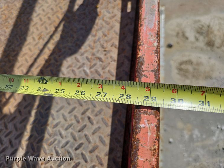 image for item LE9381 2012 Skyjack SJIII 3219  scissor lift