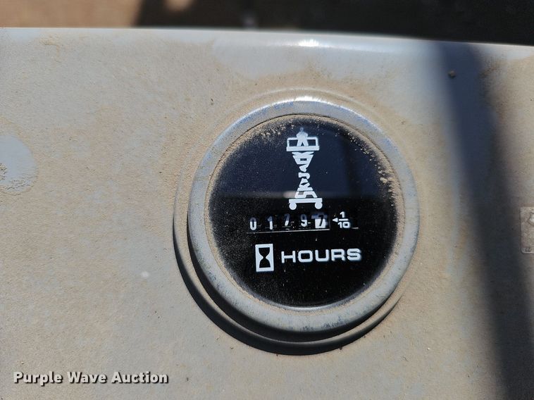 image for item LE9381 2012 Skyjack SJIII 3219  scissor lift