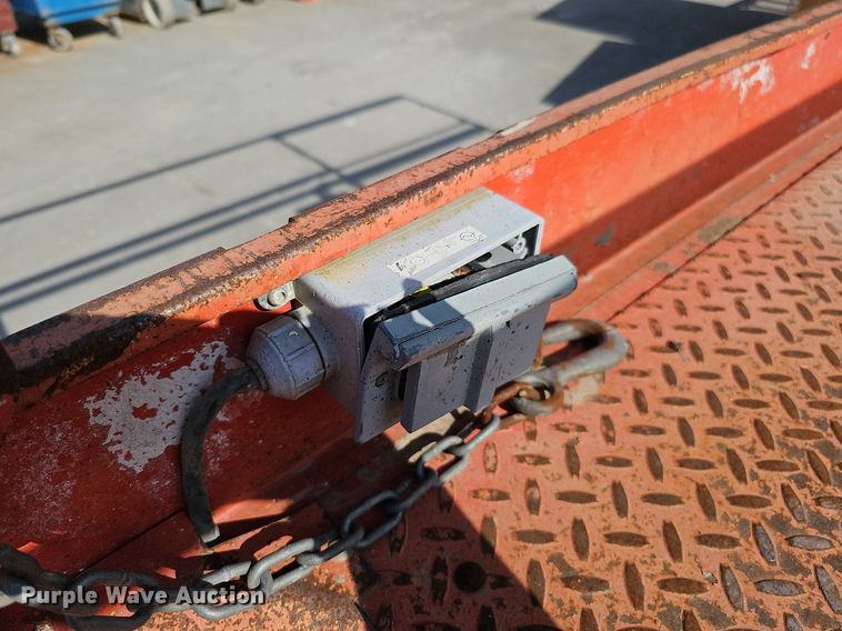 image for item LE9383 2012 Skyjack SJIII 3219  scissor lift