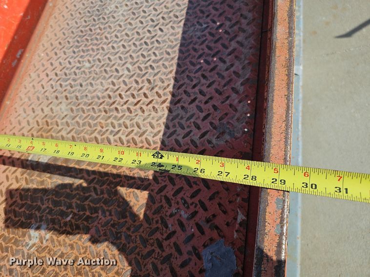 image for item LE9383 2012 Skyjack SJIII 3219  scissor lift