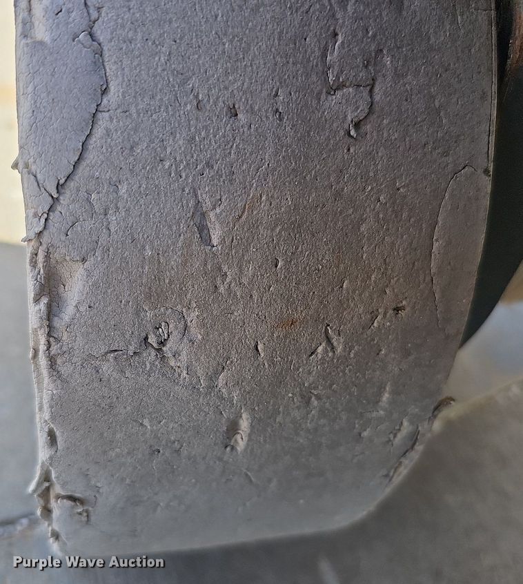 image for item LE9383 2012 Skyjack SJIII 3219  scissor lift