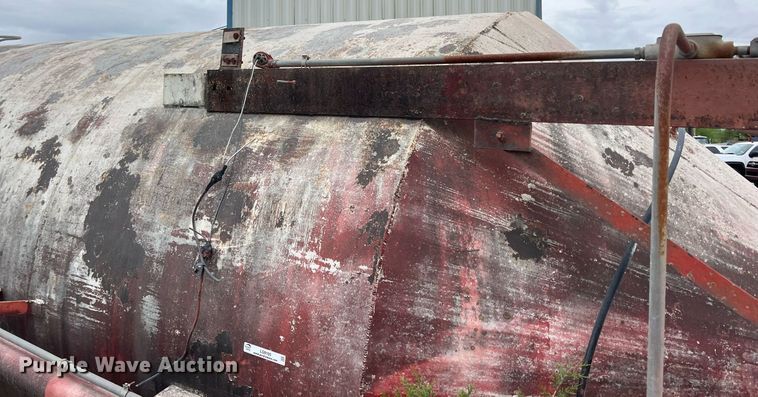 image for item LG9105 Concrete silo