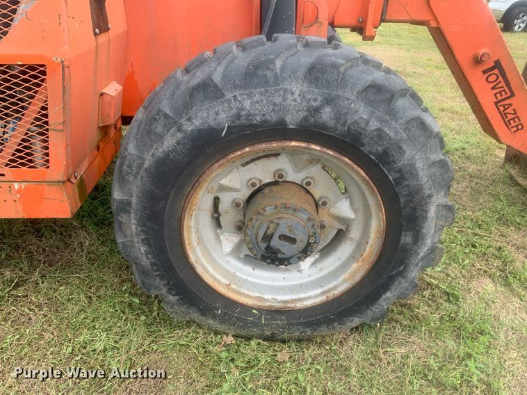 image for item LH9610 Tovel TL6-44-42  telehandler