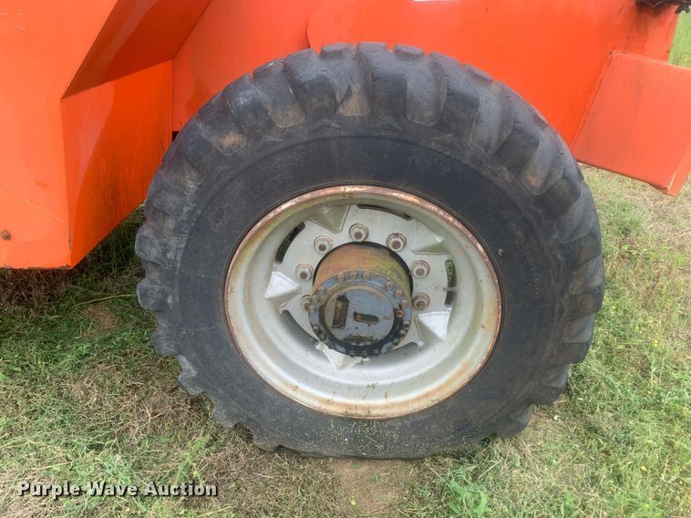 image for item LH9610 Tovel TL6-44-42  telehandler