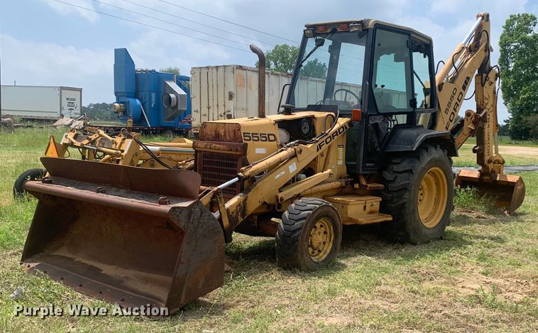 image for item LH9616 New Holland 555D  backhoe