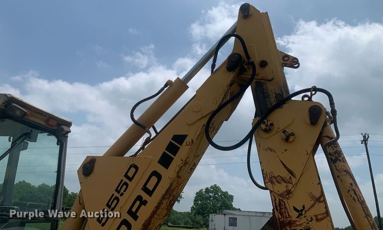 image for item LH9616 New Holland 555D  backhoe