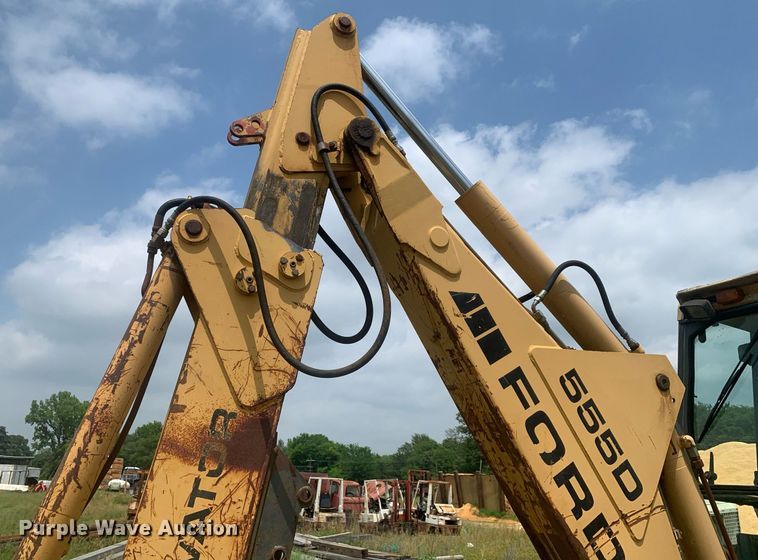 image for item LH9616 New Holland 555D  backhoe
