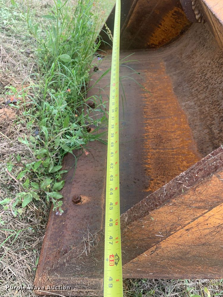 image for item LH9616 New Holland 555D  backhoe