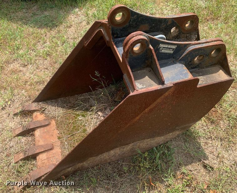 image for item LH9616 New Holland 555D  backhoe