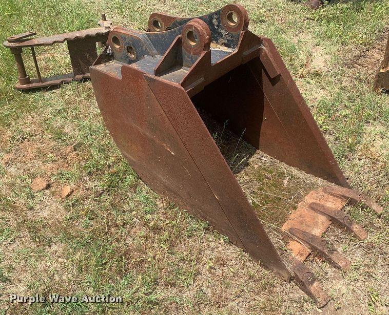 image for item LH9616 New Holland 555D  backhoe