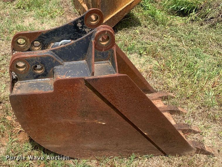 image for item LH9616 New Holland 555D  backhoe