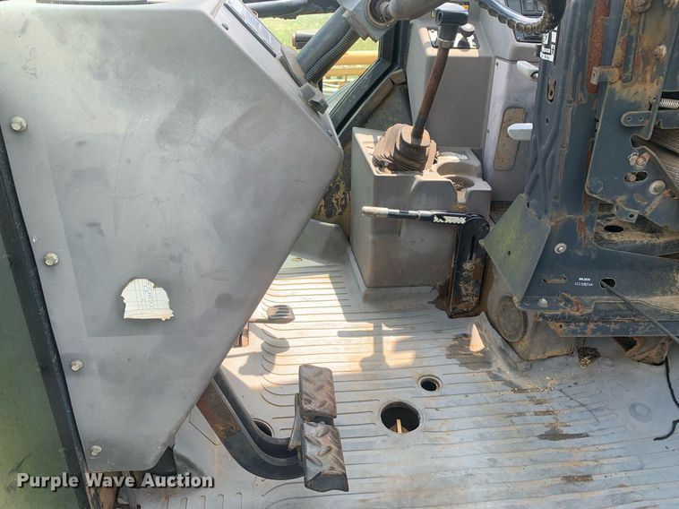 image for item LH9616 New Holland 555D  backhoe