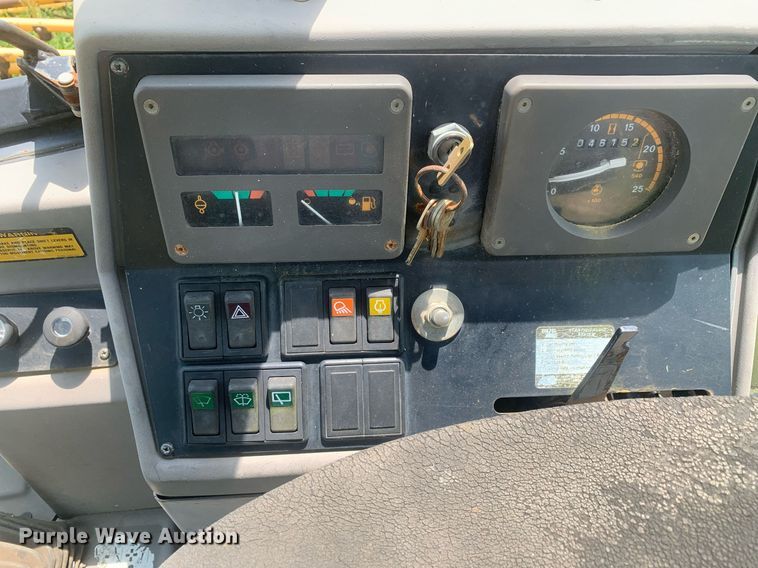 image for item LH9616 New Holland 555D  backhoe