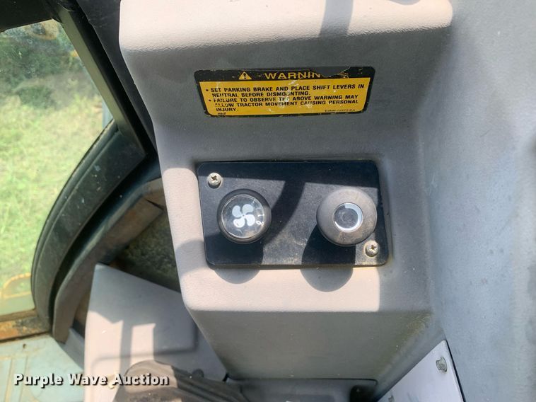 image for item LH9616 New Holland 555D  backhoe