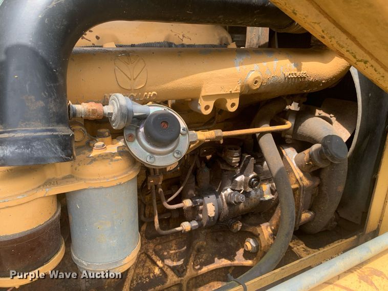 image for item LH9616 New Holland 555D  backhoe