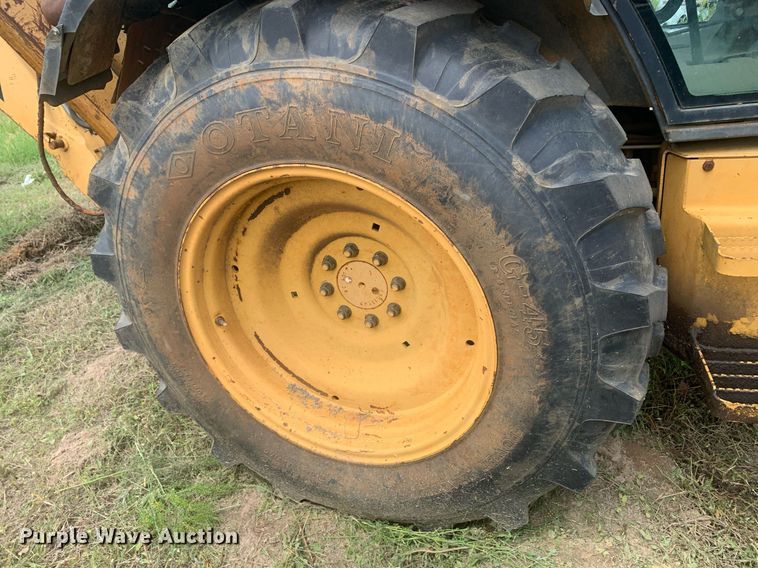 image for item LH9616 New Holland 555D  backhoe