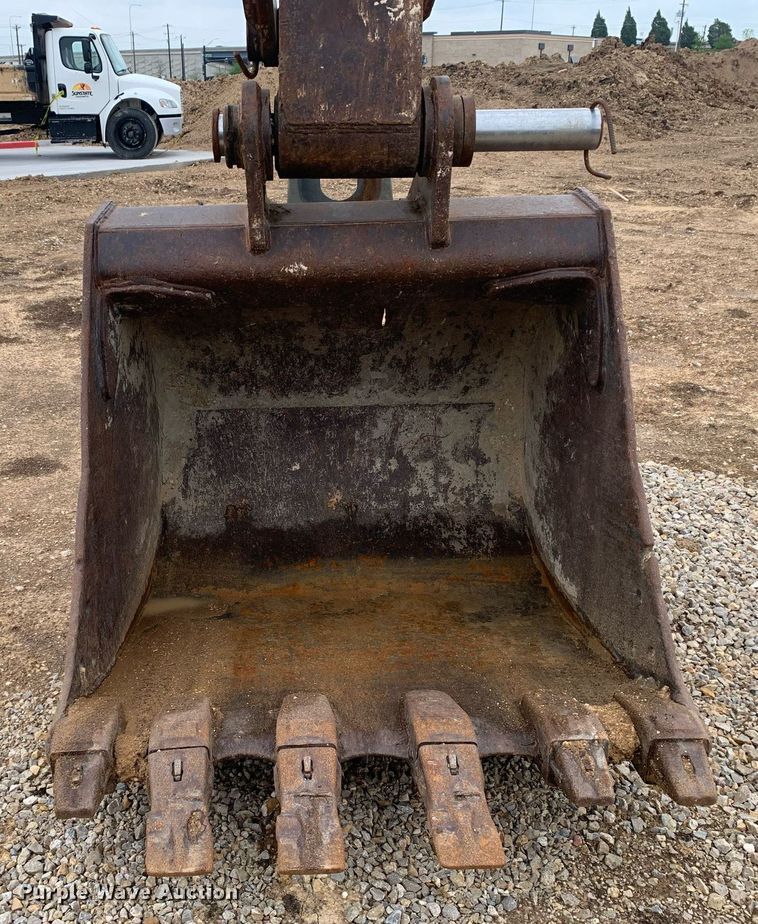 image for item LH9620 2006 Case CX290  excavator