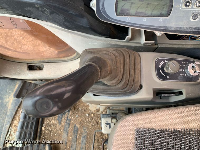 image for item LH9620 2006 Case CX290  excavator