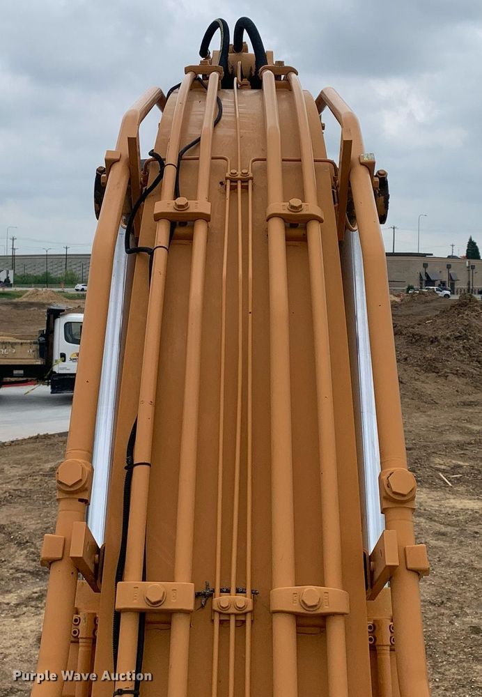 image for item LH9620 2006 Case CX290  excavator