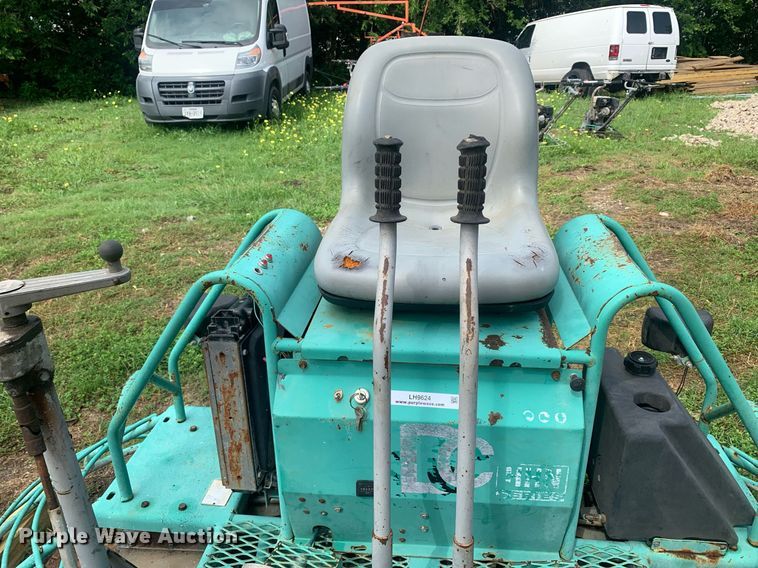 image for item LH9624 Whiteman HHN31VTCSL   power trowel