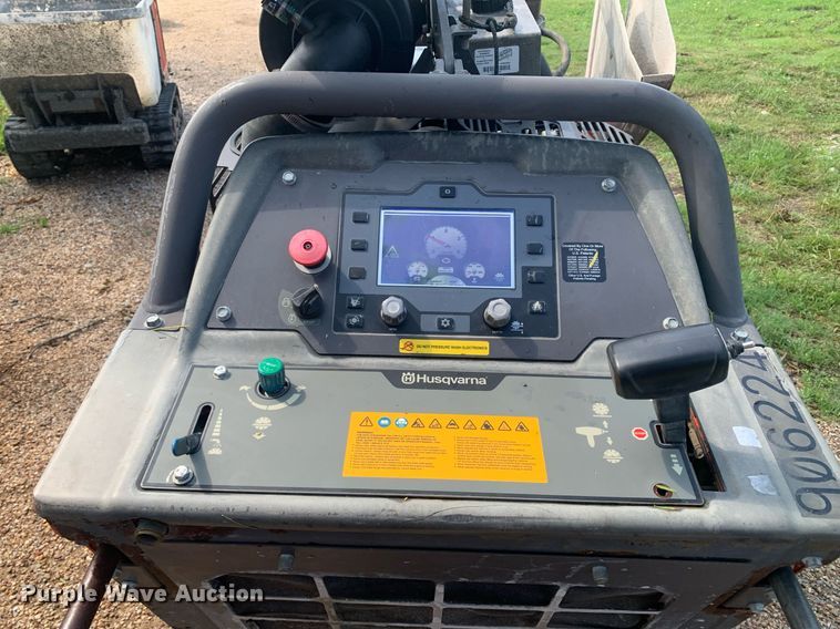 image for item LH9625 2016 Husqvarna FS7000D  concrete saw