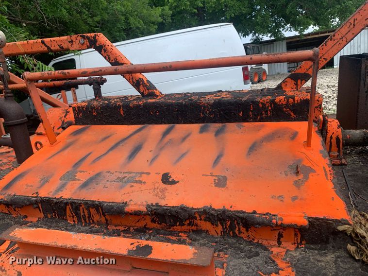 image for item LH9629 2014 Marathon TRA- REM  melter applicator