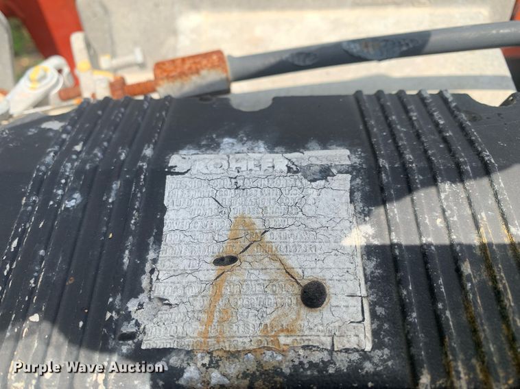 image for item LH9629 2014 Marathon TRA- REM  melter applicator