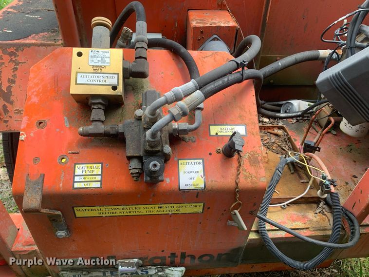 image for item LH9629 2014 Marathon TRA- REM  melter applicator