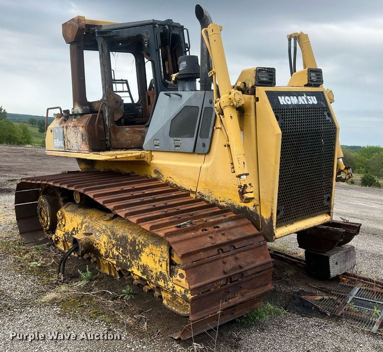 image for item LI9677 Komatsu D65PX  dozer