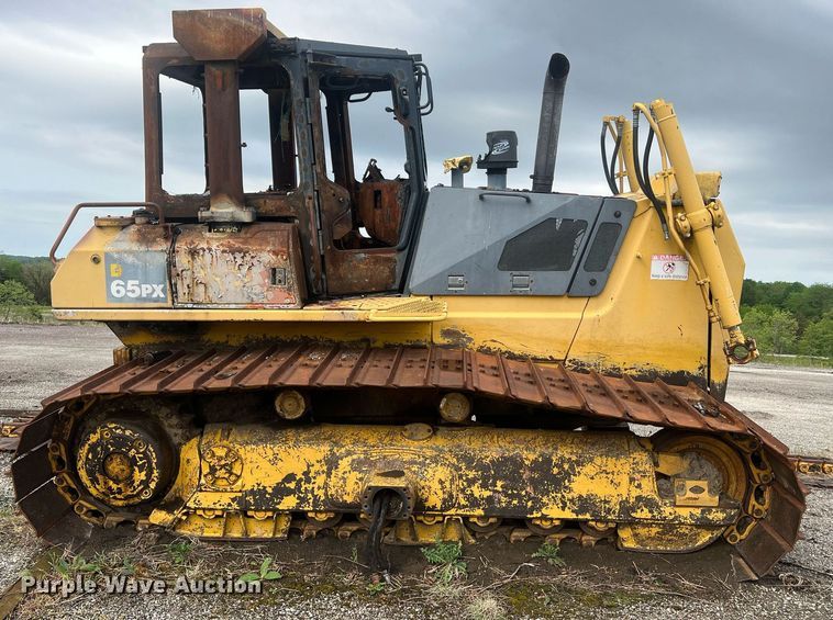 image for item LI9677 Komatsu D65PX  dozer