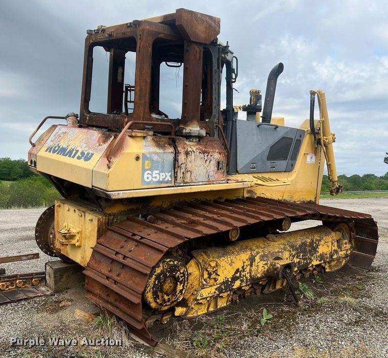 image for item LI9677 Komatsu D65PX  dozer