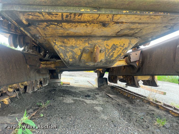 image for item LI9677 Komatsu D65PX  dozer