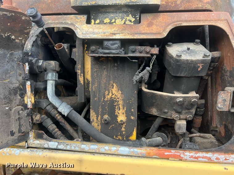 image for item LI9677 Komatsu D65PX  dozer