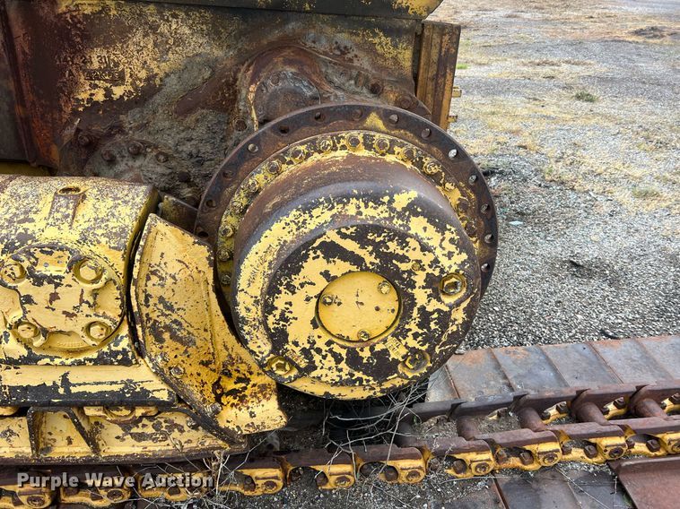 image for item LI9677 Komatsu D65PX  dozer