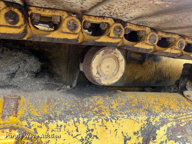image for item LI9677 Komatsu D65PX  dozer
