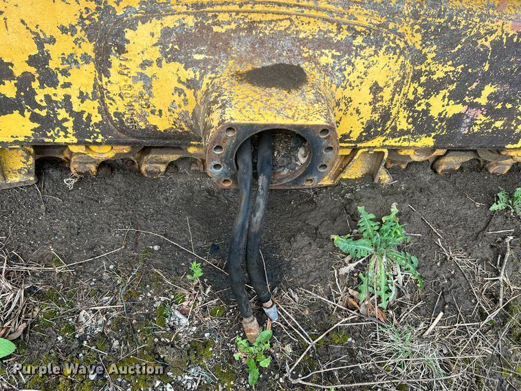 image for item LI9677 Komatsu D65PX  dozer