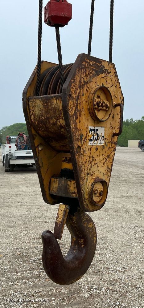 image for item LI9686 1987 Tadano TR250E  crane