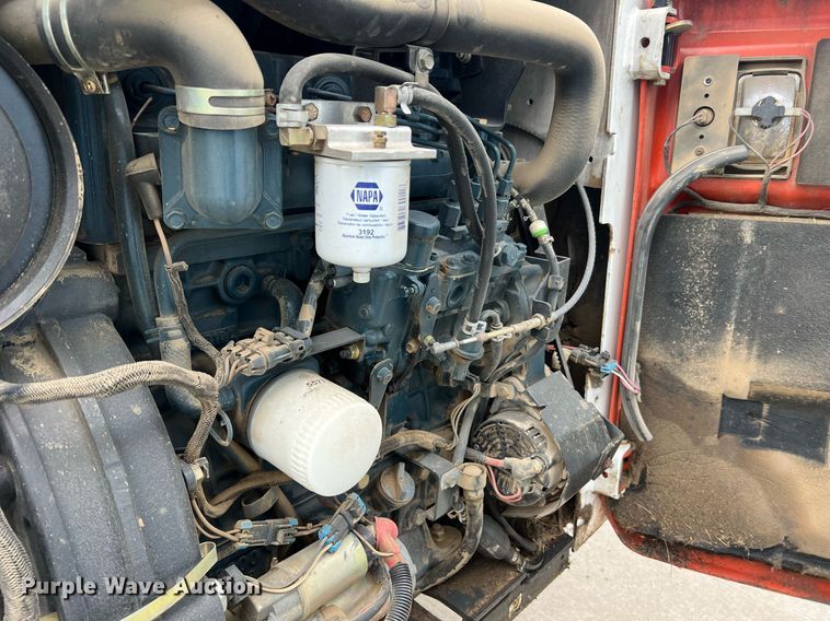 image for item LI9694 2007 Bobcat S300  skid steer loader